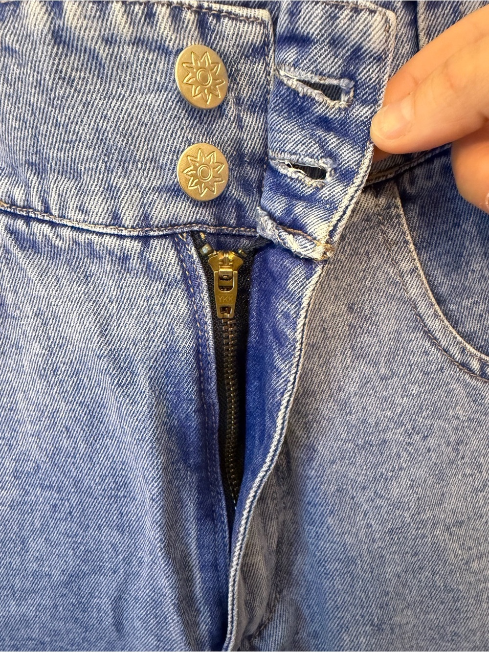 Vintage Nuovo High Rise Shorts - Picture 6 of 9